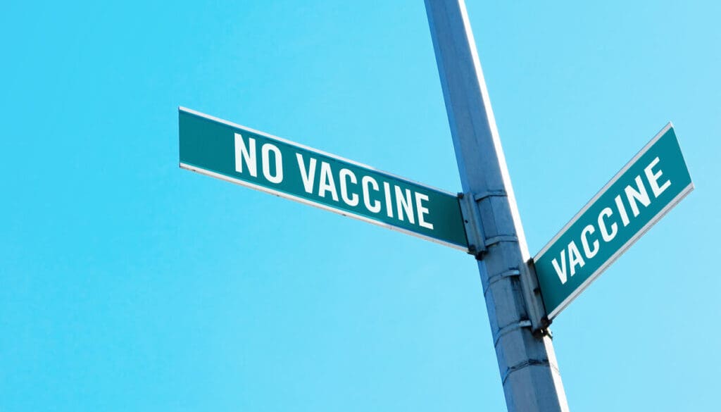 Trucking_Industry_Shows_Disdain_to_Biden_Vaccine_Requirement